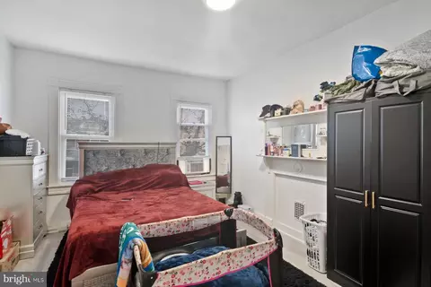 Bedroom - 1659 Cliftview Ave, Baltimore, MD 21213 photo 5 of 8