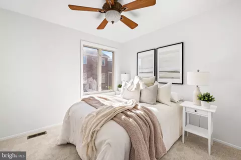 Bedroom - 254 Waxter Way, Baltimore, MD 21217 photo 4 of 7