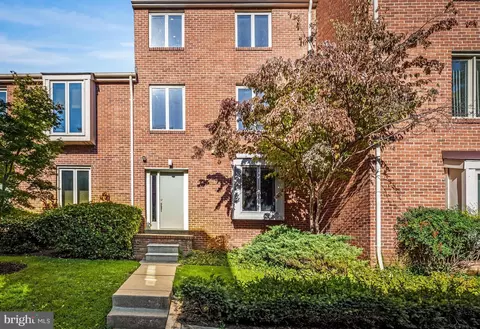 Exterior - 254 Waxter Way, Baltimore, MD 21217 photo 3 of 7