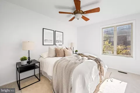 Bedroom - 254 Waxter Way, Baltimore, MD 21217 photo 2 of 7