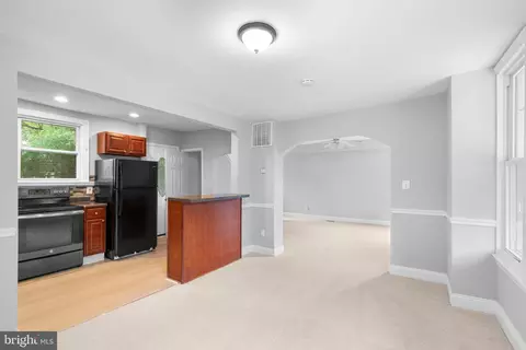Living - 616 Montpelier St, Baltimore, MD 21218 photo 4 of 4