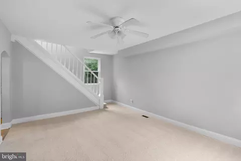 Entry Way - 616 Montpelier St, Baltimore, MD 21218 photo 3 of 9