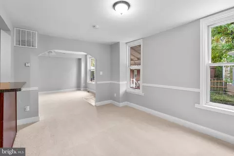 Entry Way - 616 Montpelier St, Baltimore, MD 21218 photo 5 of 9