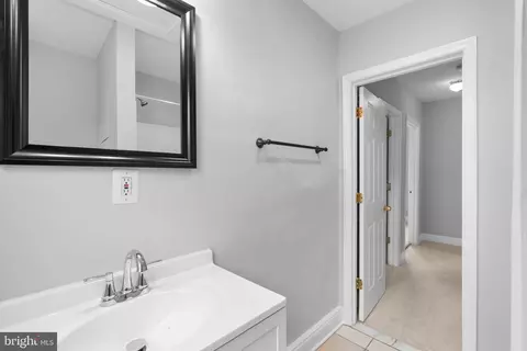 Entry Way - 616 Montpelier St, Baltimore, MD 21218 photo 9 of 9