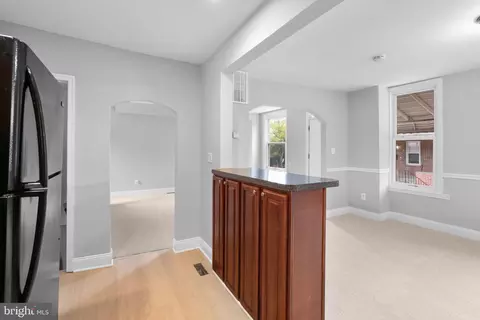 Entry Way - 616 Montpelier St, Baltimore, MD 21218 photo 6 of 9