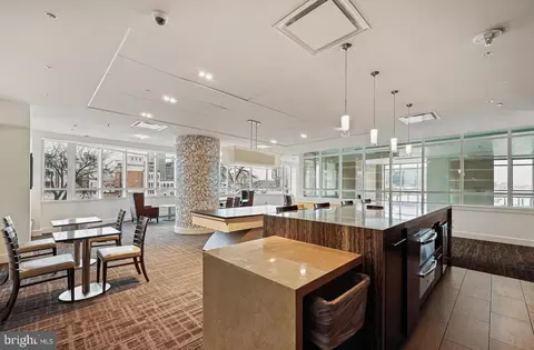 Dining - 100 Harborview Dr #904, Baltimore, MD 21230 photo 2 of 2
