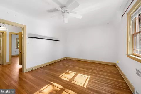 Bedroom - 738 E Lake Ave, Baltimore, MD 21212 photo 4 of 5