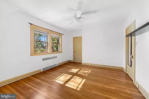 Bedroom - 738 E Lake Ave, Baltimore, MD 21212 photo 5 of 5