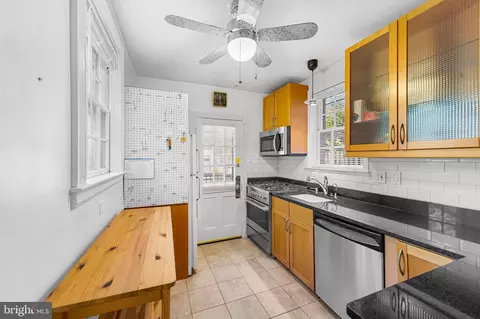 Kitchen - 738 E Lake Ave, Baltimore, MD 21212 photo 3 of 3