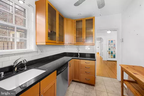 Kitchen - 738 E Lake Ave, Baltimore, MD 21212 photo 1 of 3