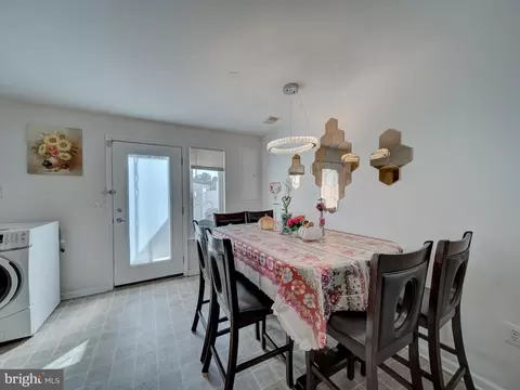 Dining - 3549 6th St, Baltimore, MD 21225 photo 1 of 3