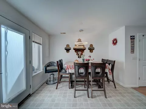 Dining - 3549 6th St, Baltimore, MD 21225 photo 2 of 3