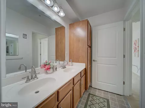 Bath - 3549 6th St, Baltimore, MD 21225 photo 3 of 3