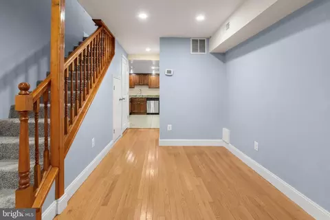 Living - 916 Ryan St, Baltimore, MD 21223 photo 2 of 3