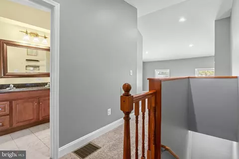 Entry Way - 916 Ryan St, Baltimore, MD 21223 photo 6 of 8