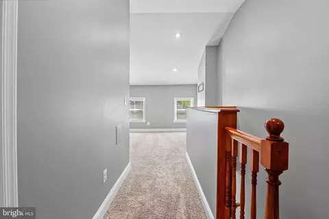 Entry Way - 916 Ryan St, Baltimore, MD 21223 photo 5 of 8