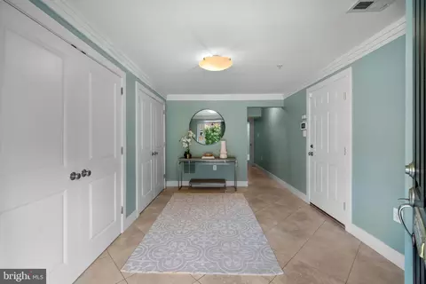 Entry Way - 4408 Evans Chapel Rd, Baltimore, MD 21211 photo 3 of 4