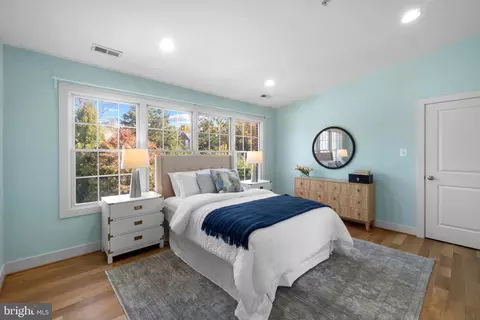 Bedroom - 4408 Evans Chapel Rd, Baltimore, MD 21211 photo 7 of 7