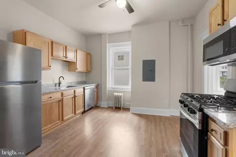 1003 Walnut Ave, Baltimore, MD 21229 photo 1
