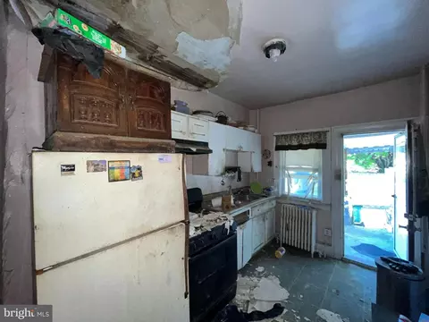 Kitchen - 4008 Eierman Ave, Baltimore, MD 21206 photo 1 of 1