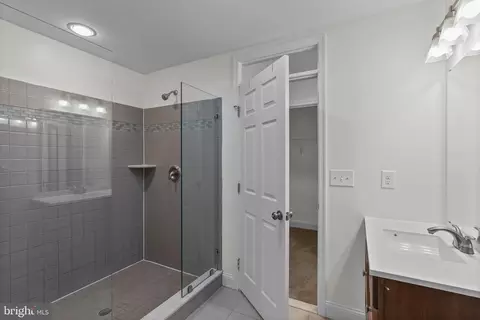 402 E Fort Ave, Baltimore, MD 21230 photo 21