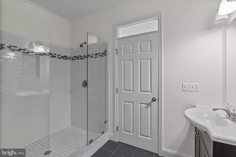 402 E Fort Ave, Baltimore, MD 21230 photo 17