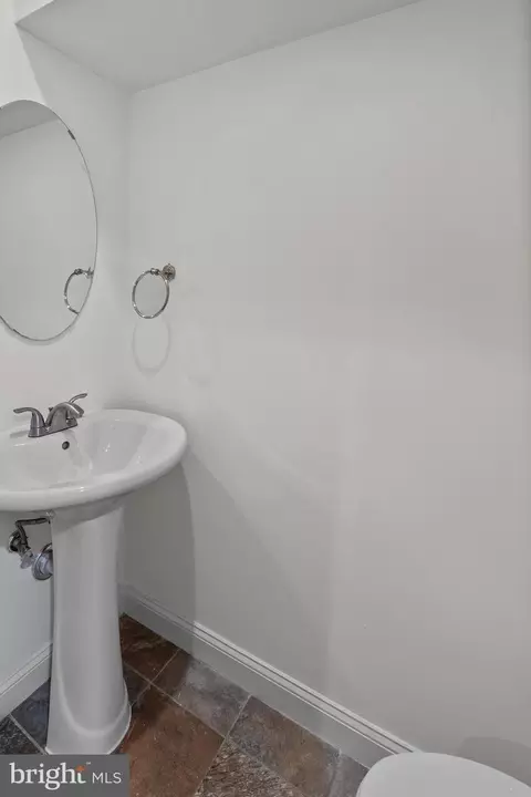 402 E Fort Ave, Baltimore, MD 21230 photo 20