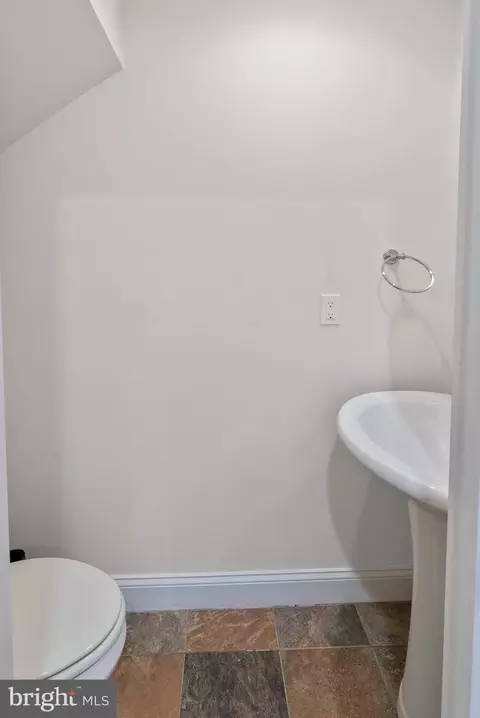 402 E Fort Ave, Baltimore, MD 21230 photo 30