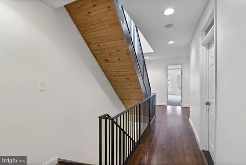 402 E Fort Ave, Baltimore, MD 21230 photo 8