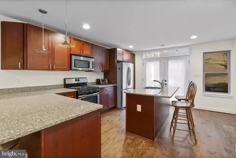 402 E Fort Ave, Baltimore, MD 21230 photo 3