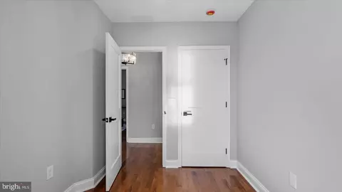 Entry Way - 753 E 36th St, Baltimore, MD 21218 photo 11 of 14