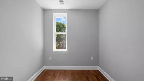Entry Way - 753 E 36th St, Baltimore, MD 21218 photo 10 of 14