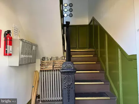 901 Chauncey Ave, Baltimore, MD 21217 photo 5