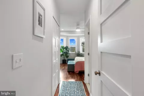 Entry Way - 4011 Hickory Ave, Baltimore, MD 21211 photo 6 of 8