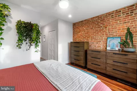 Bedroom - 4011 Hickory Ave, Baltimore, MD 21211 photo 3 of 3