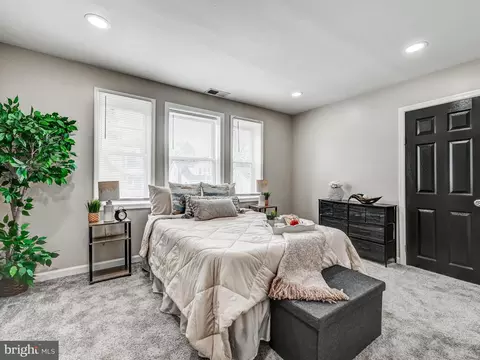 Bedroom - 5009 Walther Ave, Baltimore, MD 21214 photo 1 of 3