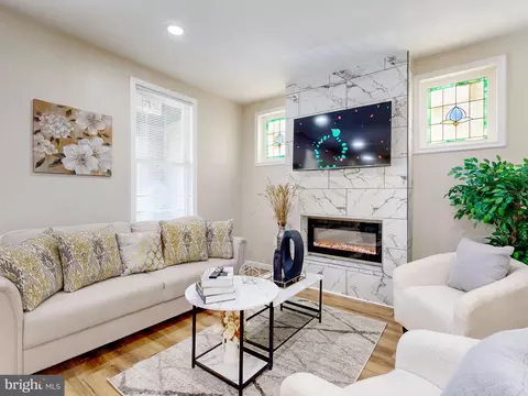 Living - 5009 Walther Ave, Baltimore, MD 21214 photo 1 of 2