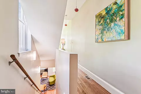 Entry Way - 102 W Lee St W, Baltimore, MD 21201 photo 2 of 4
