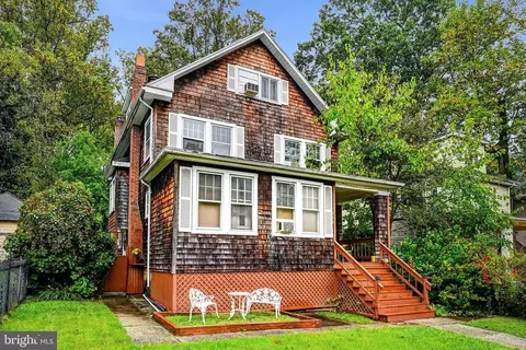 2906 N Loudon Ave, Baltimore, MD 21216