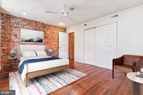 Bedroom - 1293 William St, Baltimore, MD 21230 photo 3 of 4