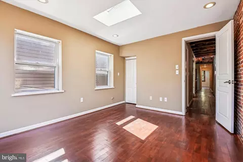 Bedroom - 1293 William St, Baltimore, MD 21230 photo 2 of 4