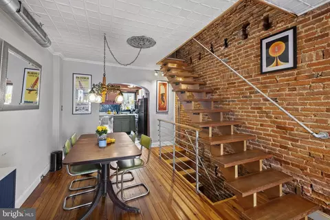 Dining - 543 E Gittings St, Baltimore, MD 21230 photo 2 of 3