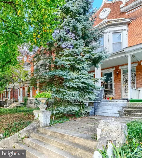 3819 Park Heights Ave, Baltimore, MD 21215