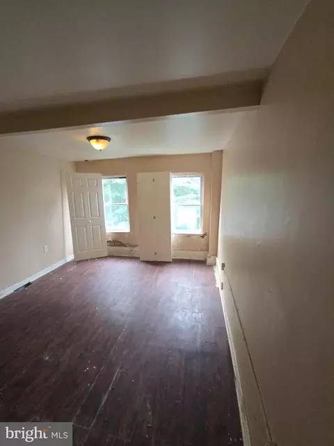 2014 Etting St, Baltimore, MD 21217 photo 8