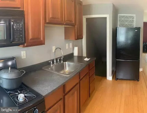Entry Way - 3367 Dulany St, Baltimore, MD 21229 photo 1 of 4