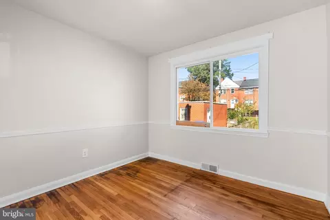 Bedroom - 1420 Cedarcroft Rd, Baltimore, MD 21239 photo 1 of 5