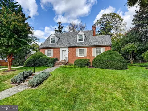 116 Castlewood Rd, Baltimore, MD 21210
