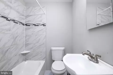 Bath - 48 Hillvale Rd, Baltimore, MD 21229 photo 1 of 2