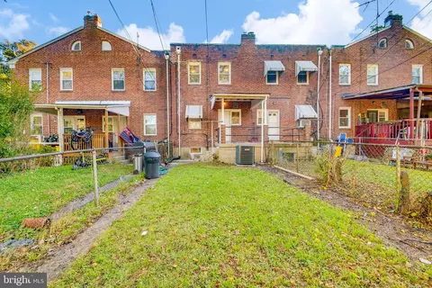 Exterior - 48 Hillvale Rd, Baltimore, MD 21229 photo 2 of 2