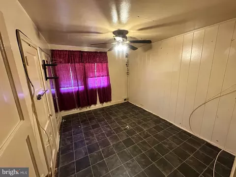 Bedroom - 808 E Cold Spring Ln, Baltimore, MD 21212 photo 1 of 2
